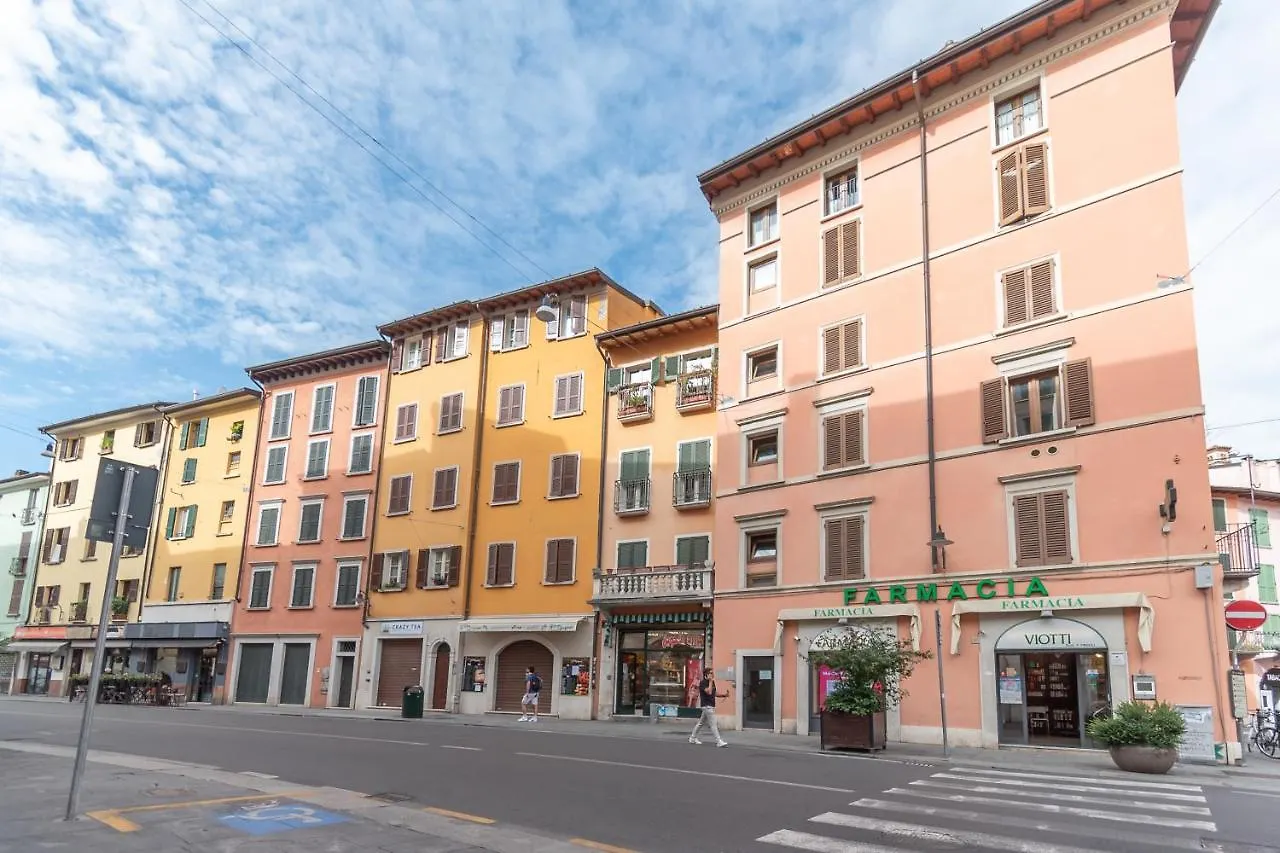 Monolocale San Faustino 9 _ F&L Apartment Brescia
